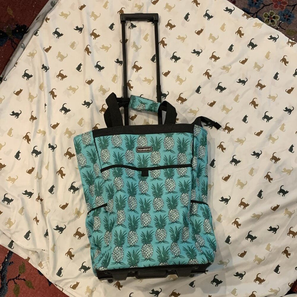 Traveland Rolling Tote Bag